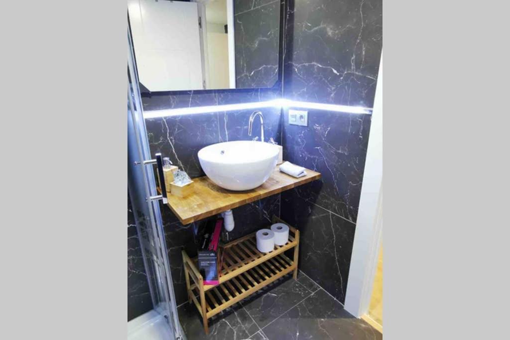 Acogedor Apartamento En El Centro De Santander Daire Dış mekan fotoğraf